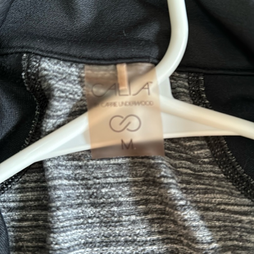 CALIA 3-quarter zip - Picture 5 of 7